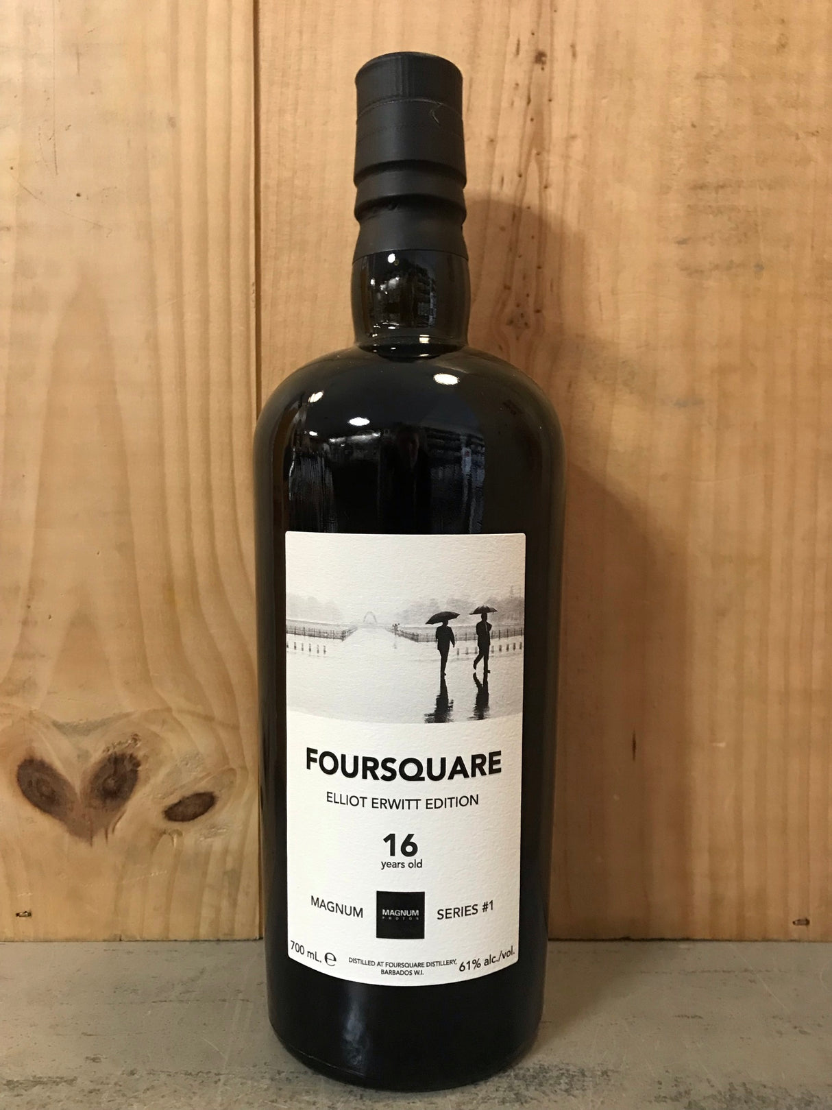 FOURSQUARE Elliot Erwitt Edition 16ans 2005 61° Magnum agency Series #1 70cl Barbades
