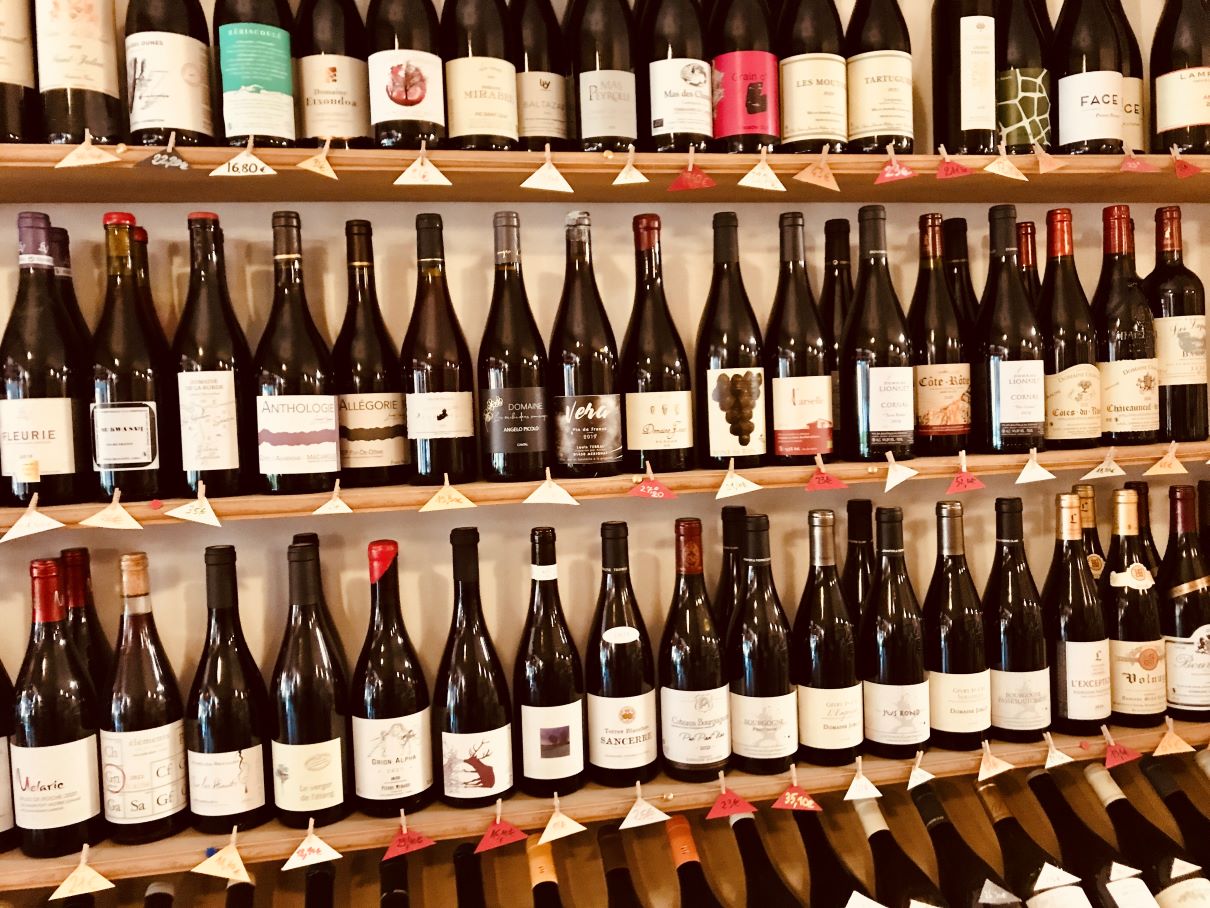 Sélection de vins rouges à la Cave du Palais à Pau