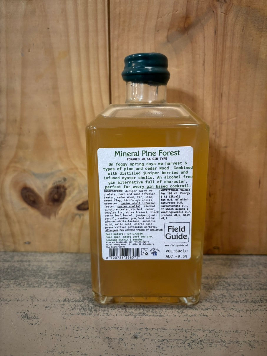 FIELD GUIDE Mineral Pine Forest (Foraged) 50cl <0.5% Gin type