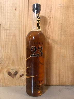 CALLE 23 TEQUILA Anejo 40° 70cl Mexique